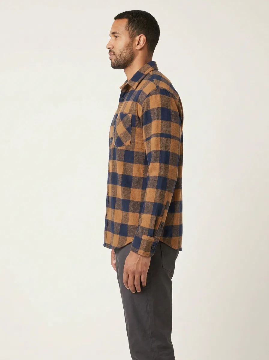 Men's Buffalo-Check Single-Pocket Button-Down Flannel Shirt