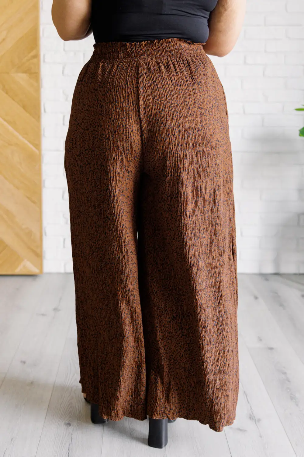 High Rise Wide Leg Pants In