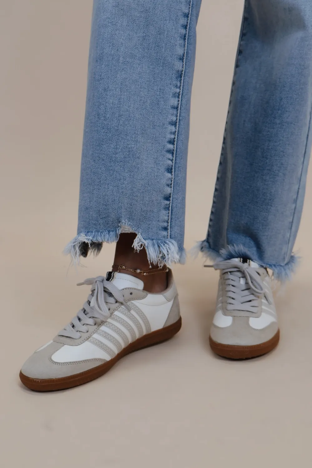 Suede Low Casual Sneakers