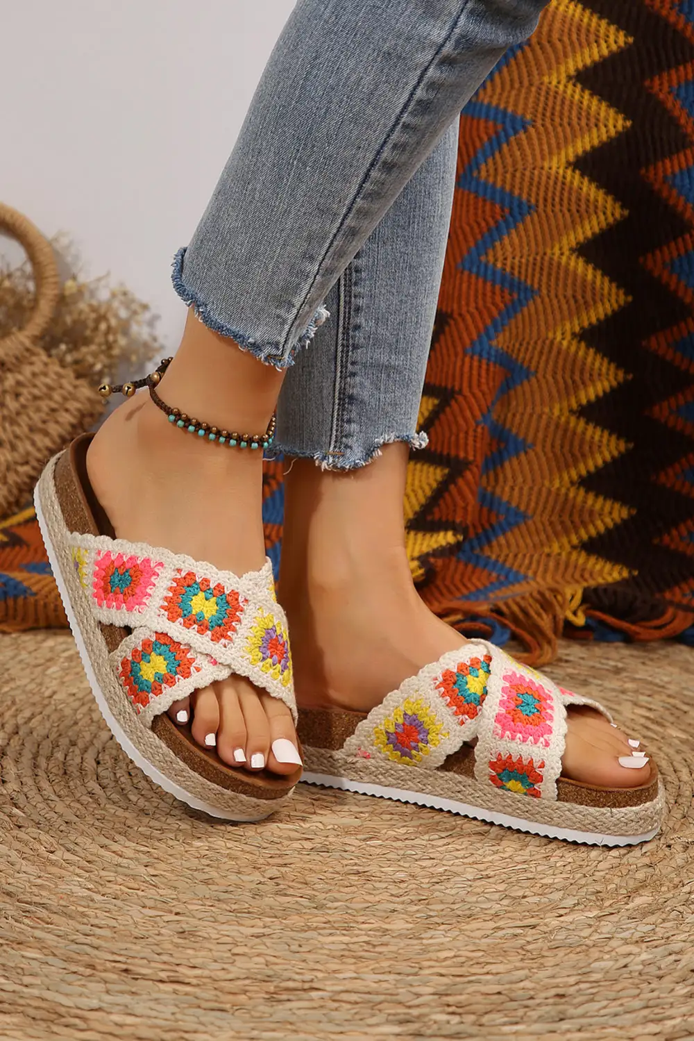 Geometric Woven Crisscross Strap Platform Slide Slippers