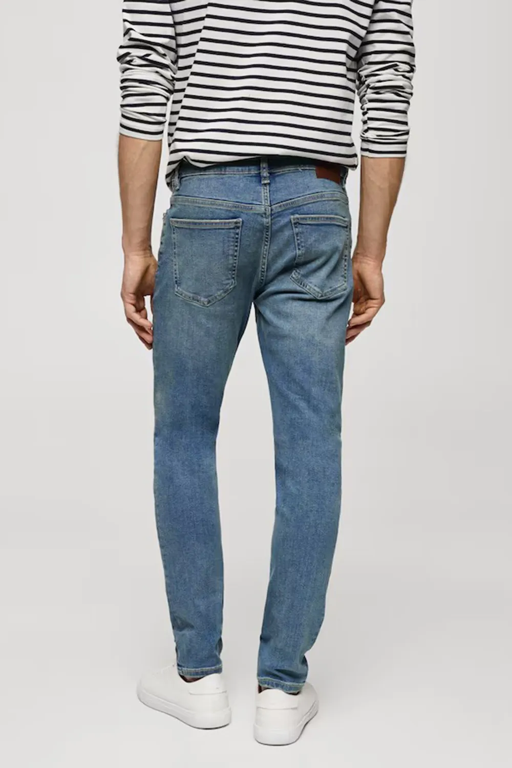 Daily Skinny-Fit Jeans