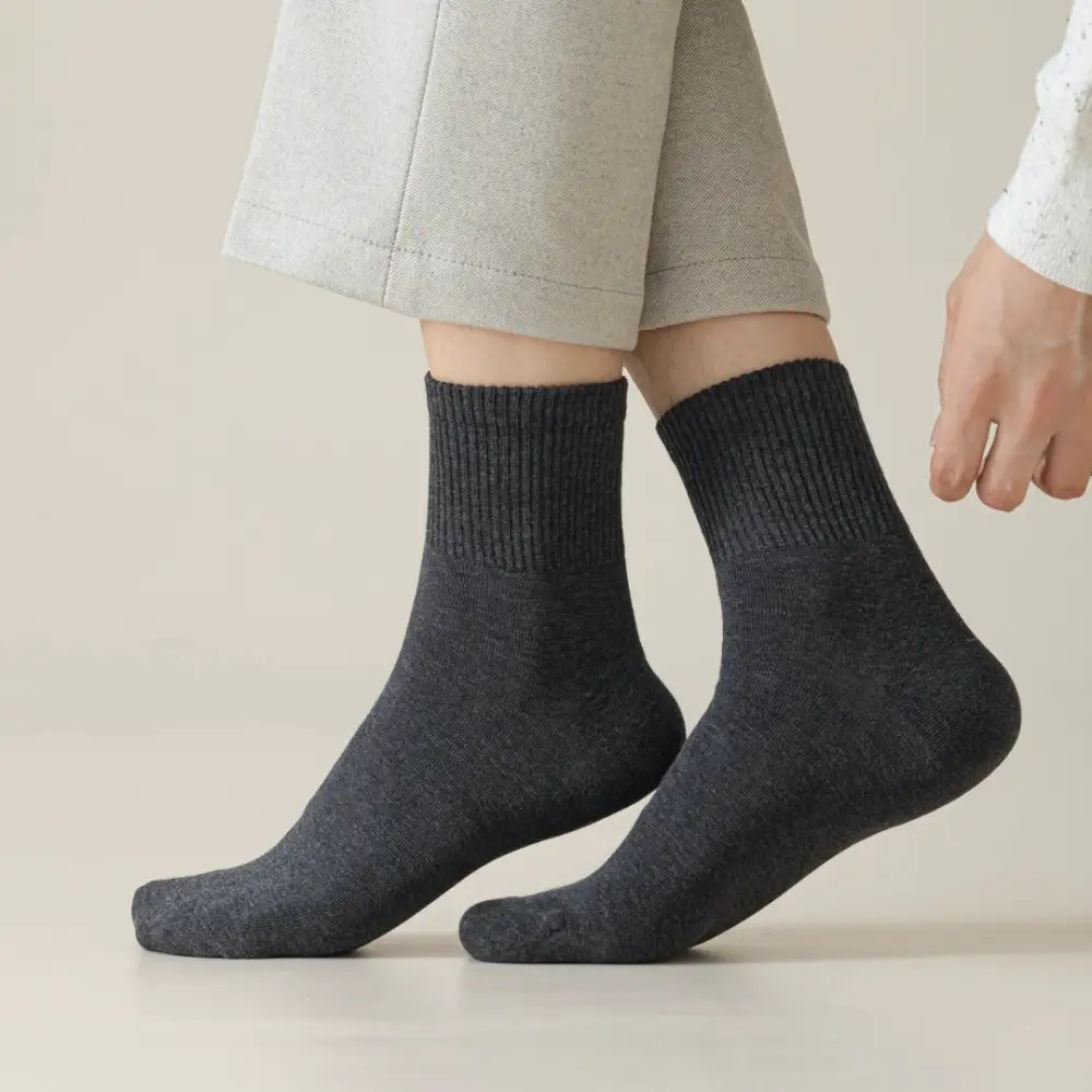 Contemporary Cotton Ribbed Crew Socks