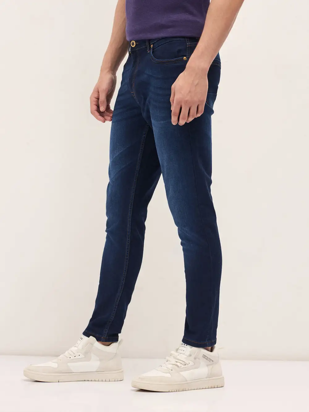Everyday Profile Stretch Pocket Lightweight Jeans