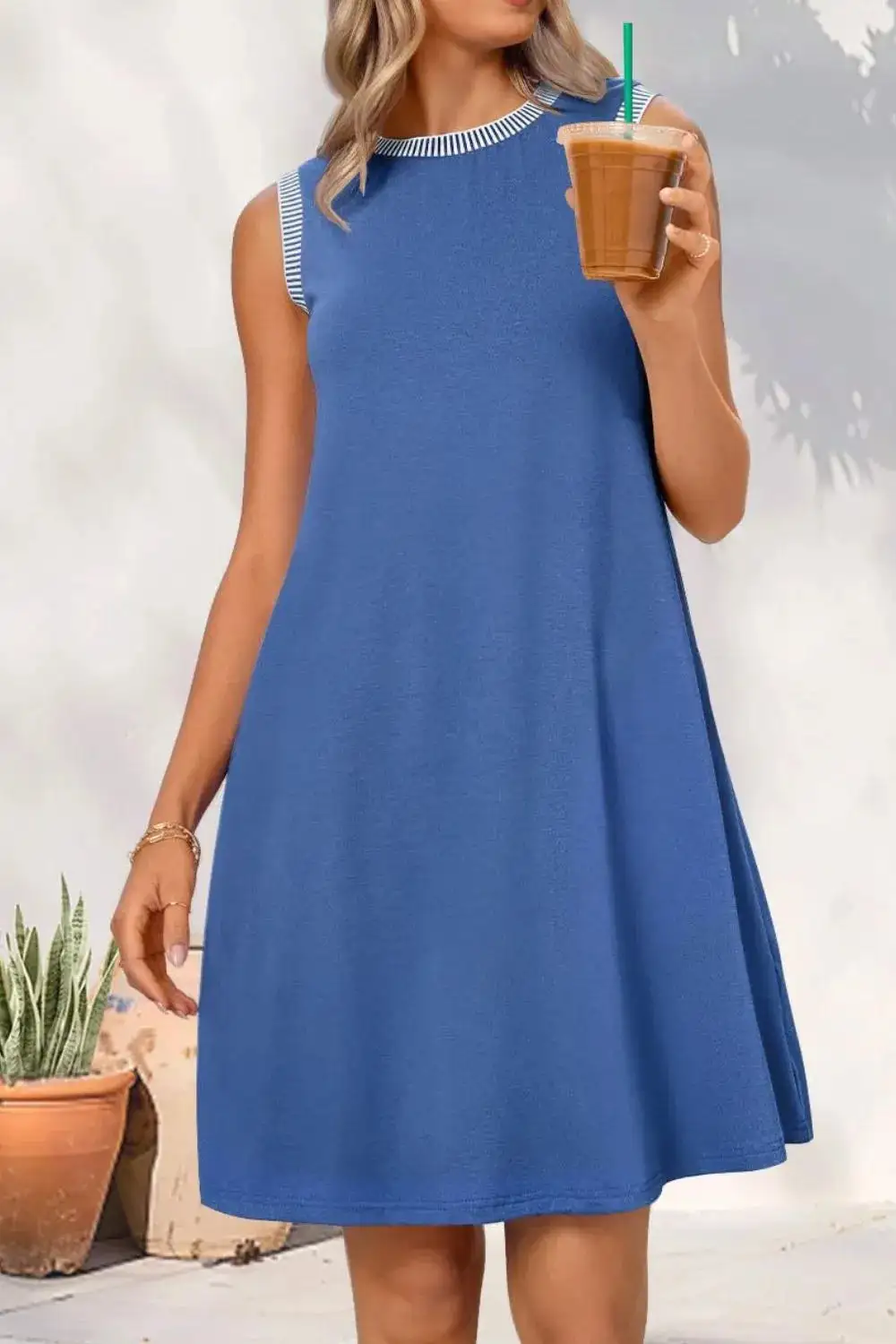 Crew Neck Sleeveless Mini Dress