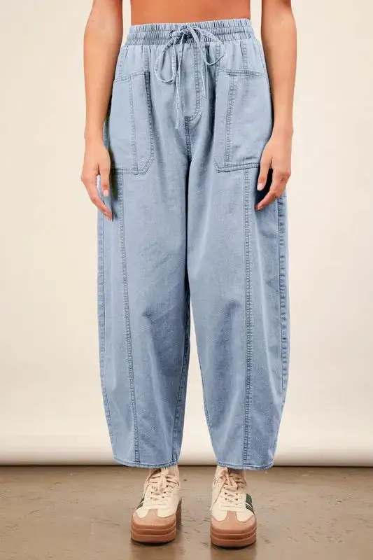 Washed Chambray Barrel Denim Pants