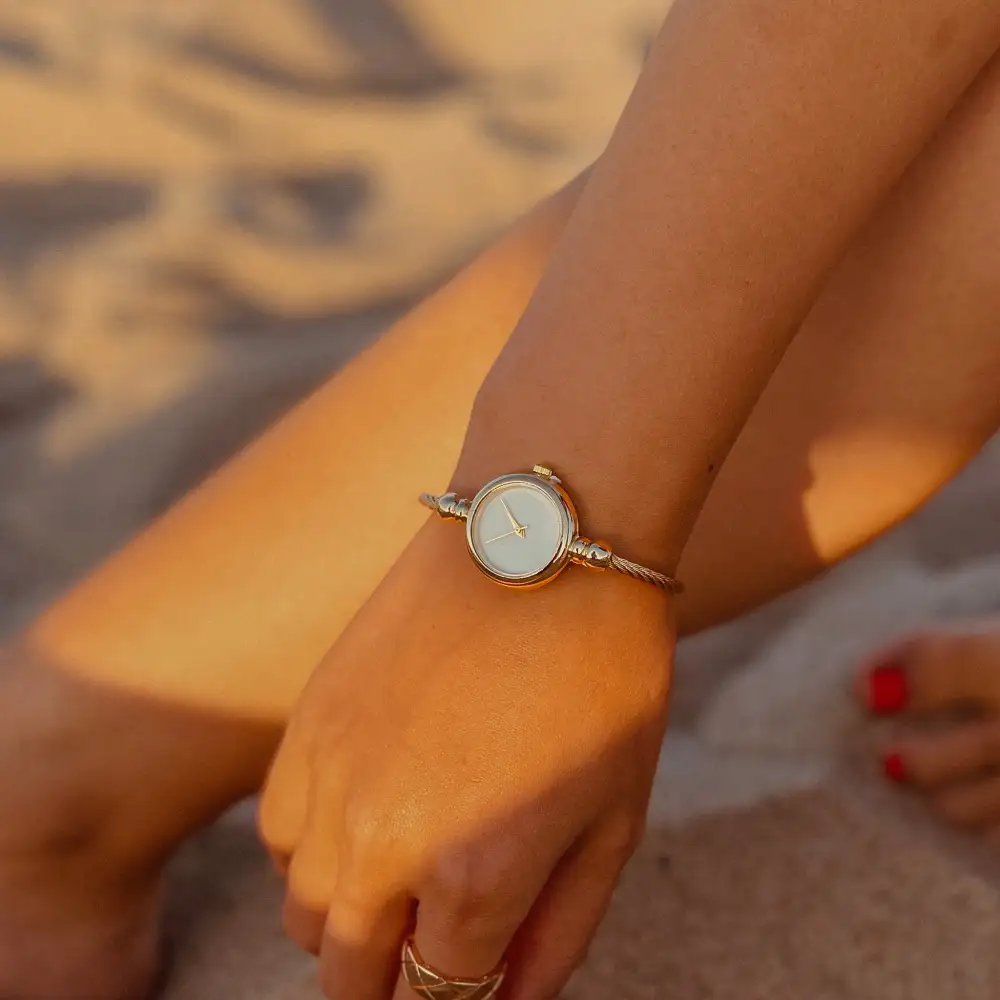 Minimalist Quartz Movement Watch Bangle