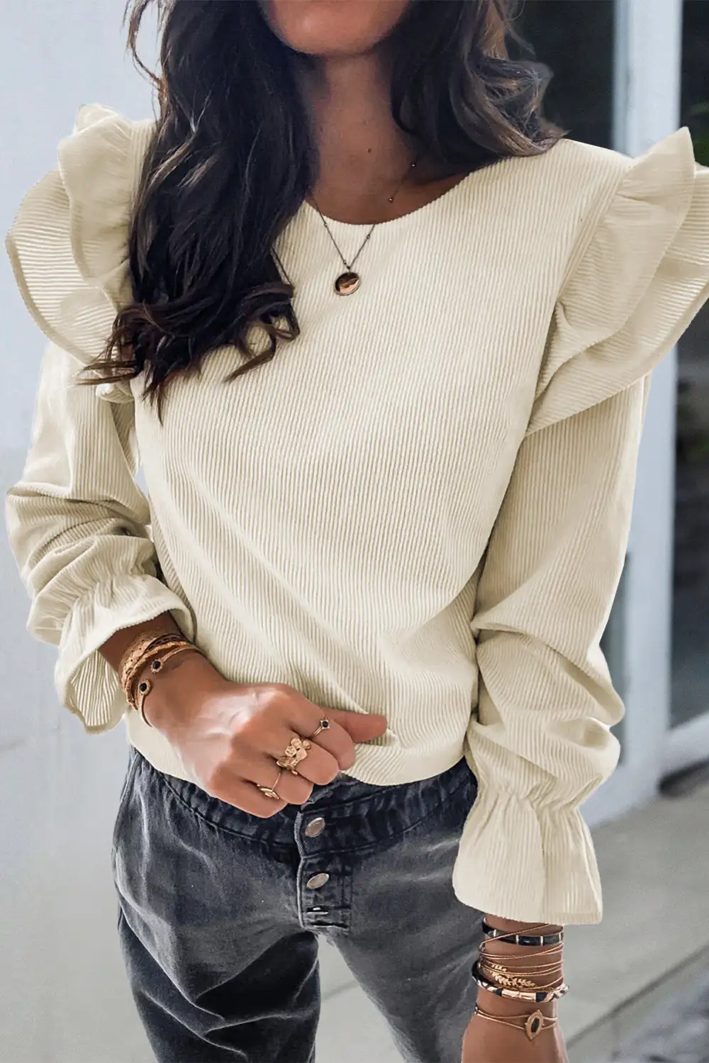 Relaxed Ruffle Sleeve Blouse
