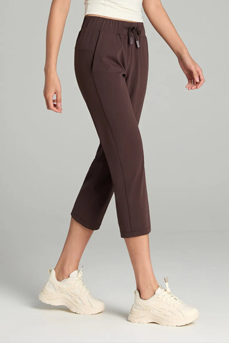 Drawstring Pocketed Running Capri Trousers