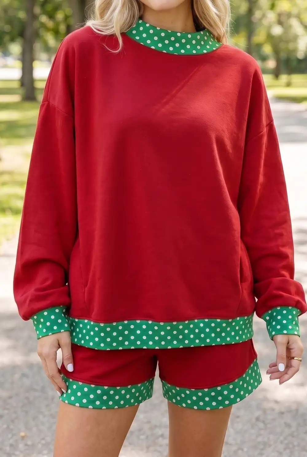 Women's Polka Dot Trim Baggy Pullover Two Piece Short Matching Set