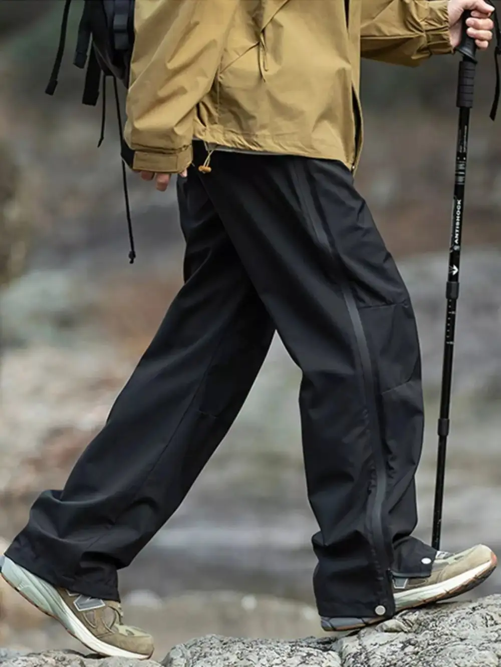 Outdoor Tactical Cargo Pants with Multiple Pockets