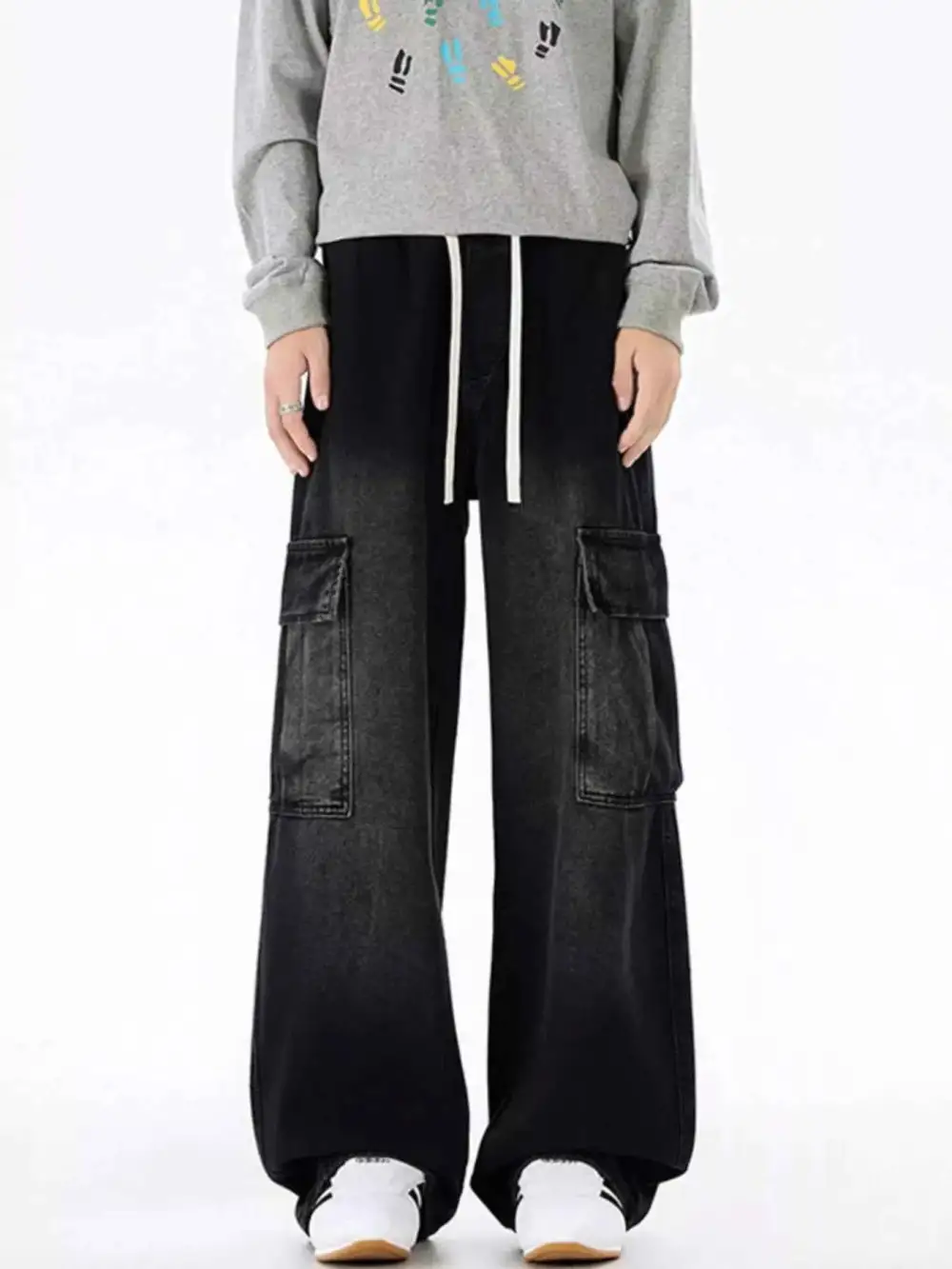 Wide-Leg Cargo Jeans
