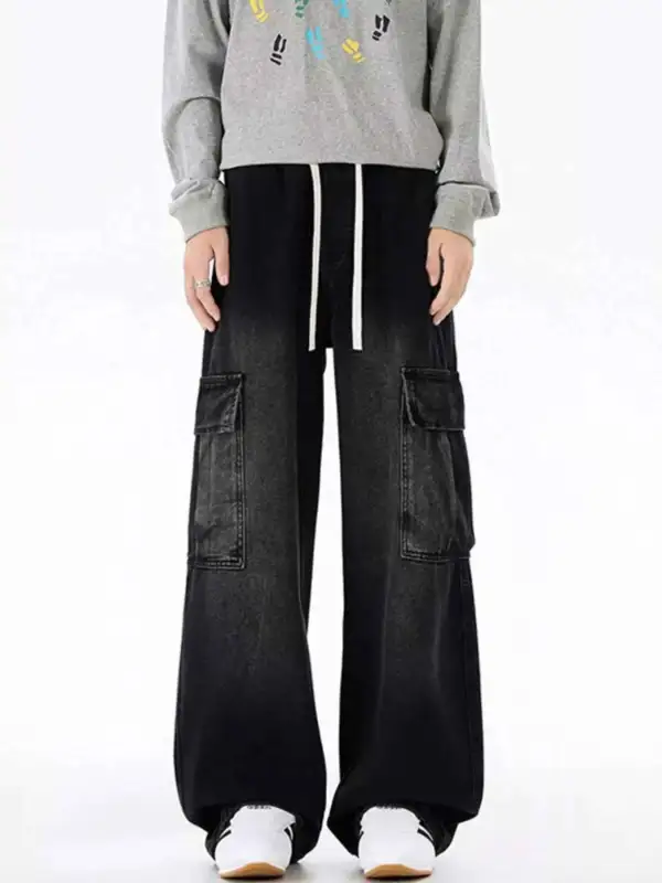 Wide-Leg Cargo Jeans