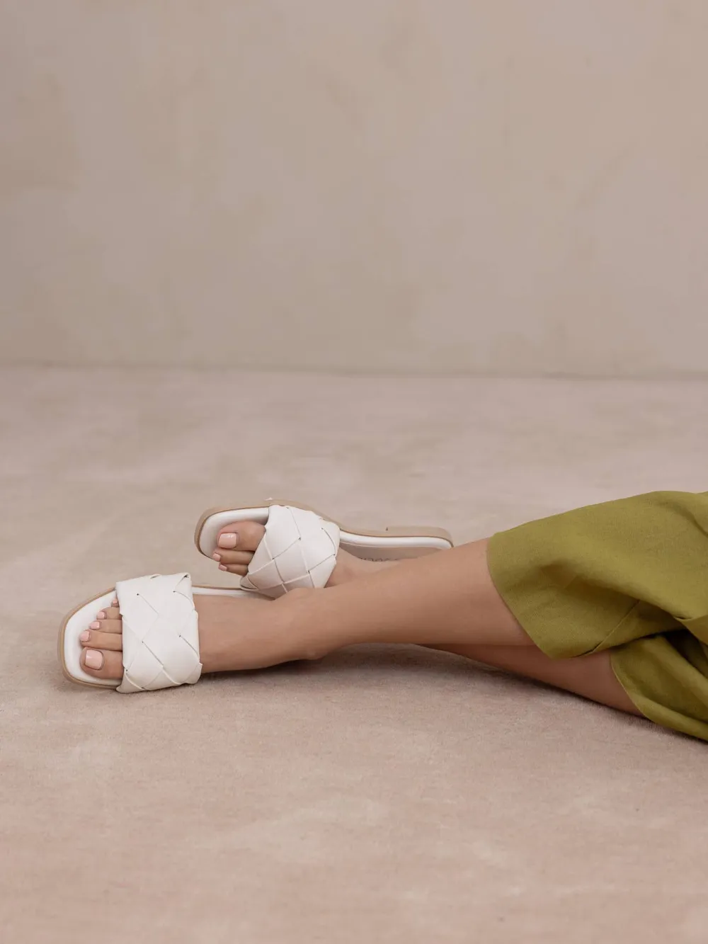 Woven Timeless Flat Sandals