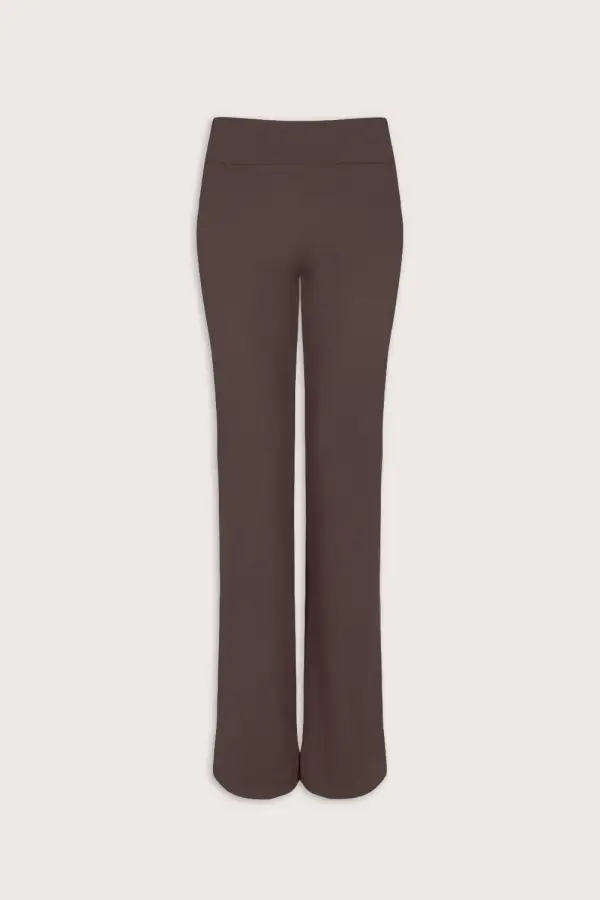 Flexible Waist Flared Rib Trousers