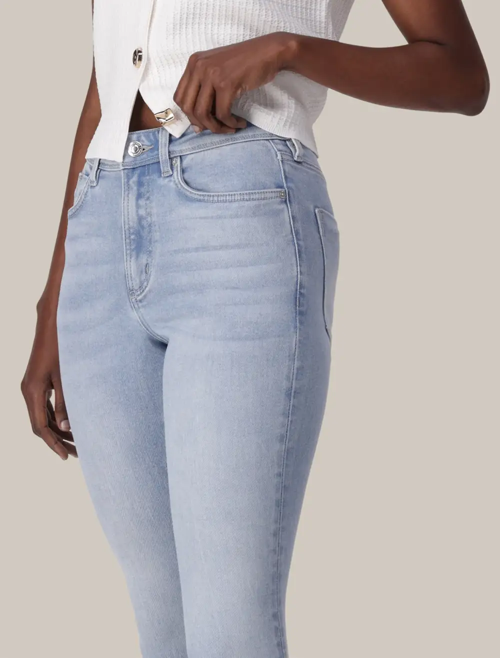 Light Wash Mid-Rise Skinny Jeans