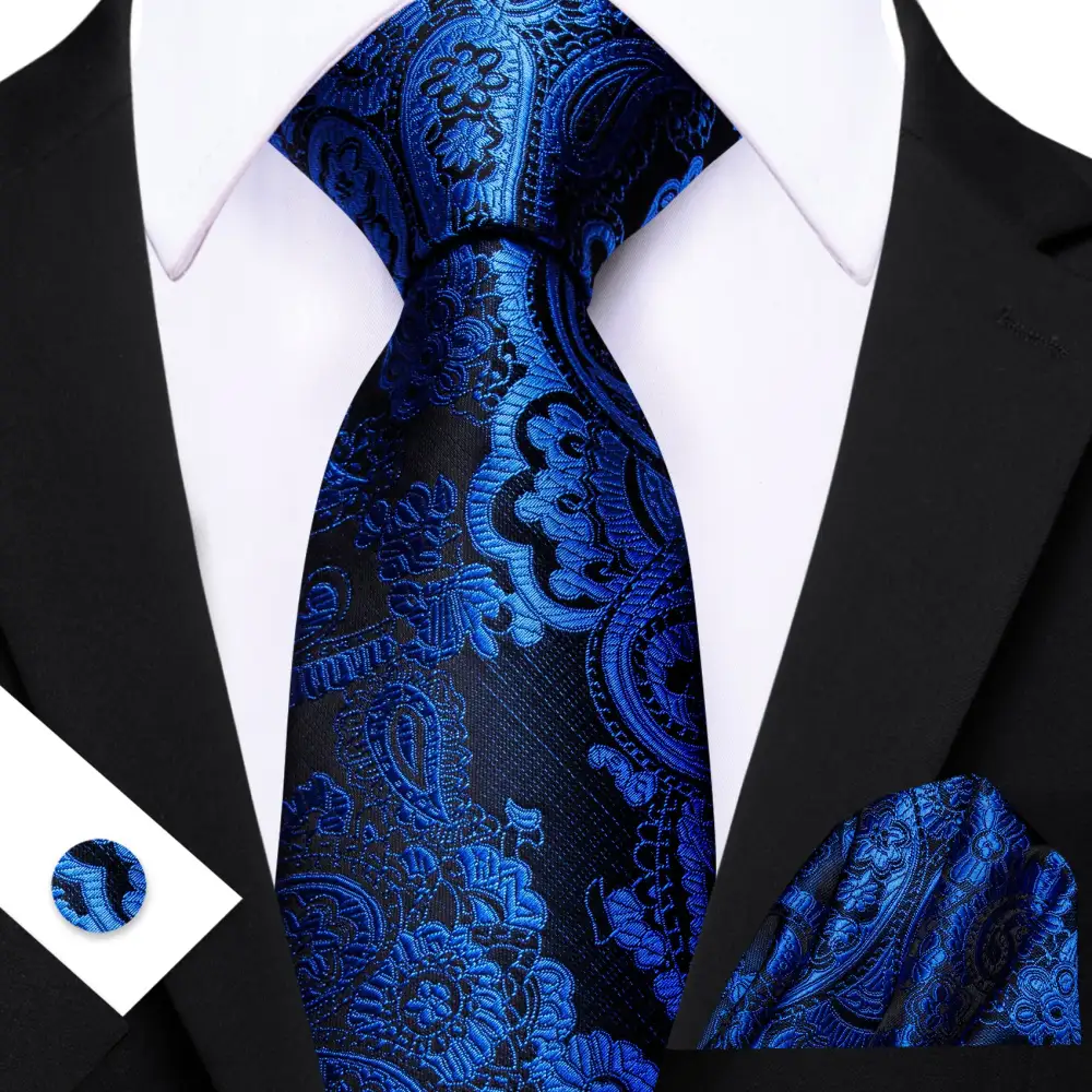 Sharp Paisley Silk Necktie Set