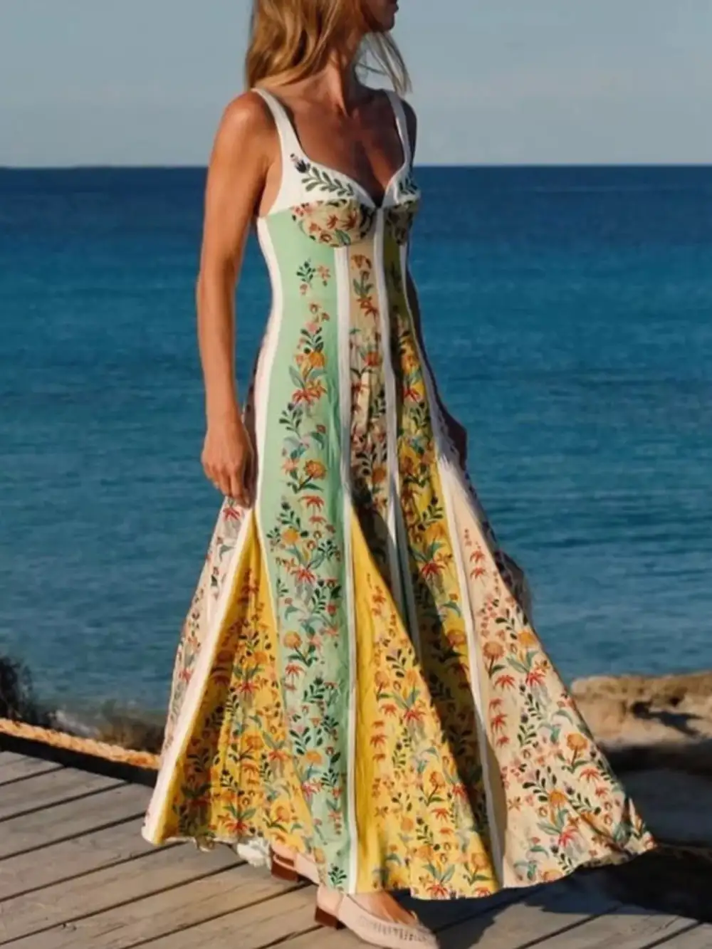 Structured Shape Floral Printed Maxi Dress