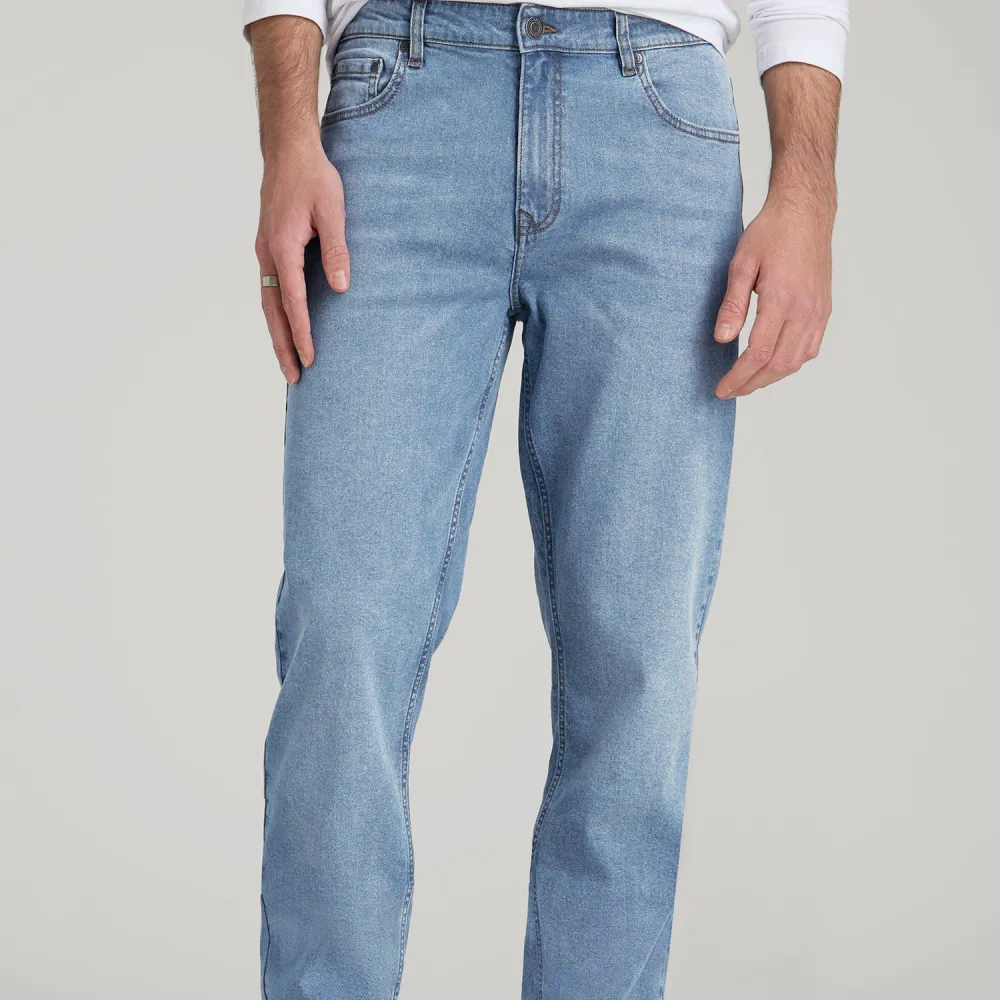 Men's Classic Straight Leg Cotton Jeans