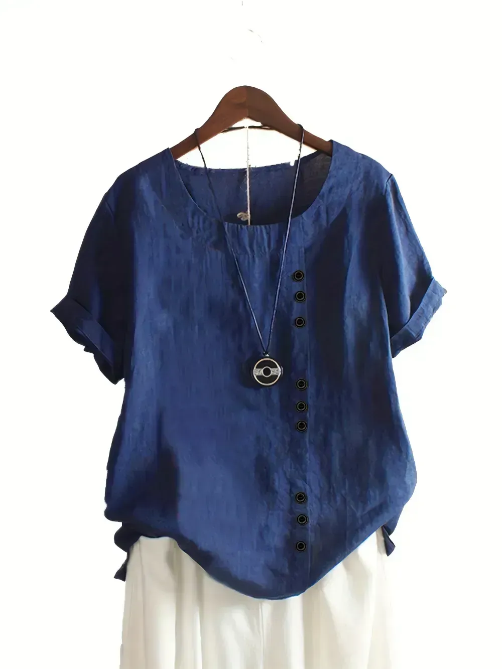 Plus Size Solid Button Decor Short Sleeve T-shirt, Women's Plus Casual Round Neck Tee