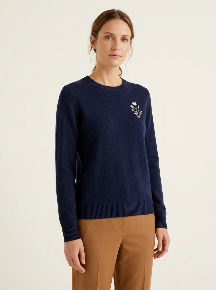 Women's Floral Embroidered Crew Neck Sweater