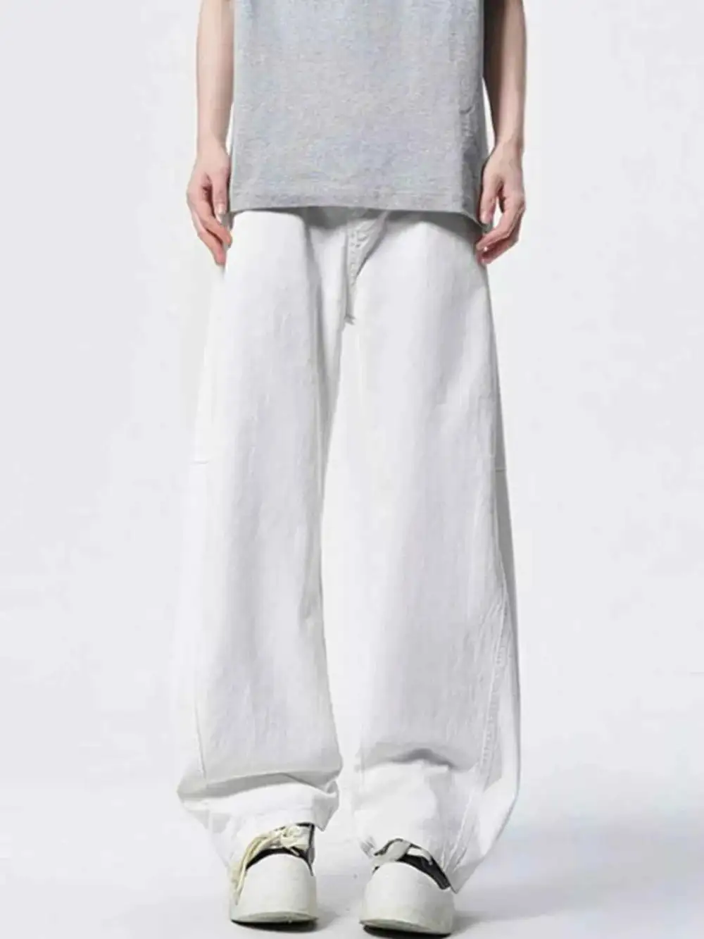 Wash Relaxed Fit Jeans