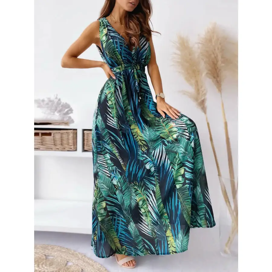 Leaf Print Sleeveless Maxi Dress