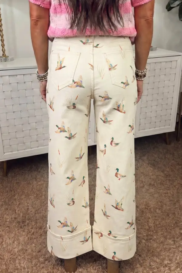 Women's Stylish Mallard Printed Cuffed Hem Shift Jeans