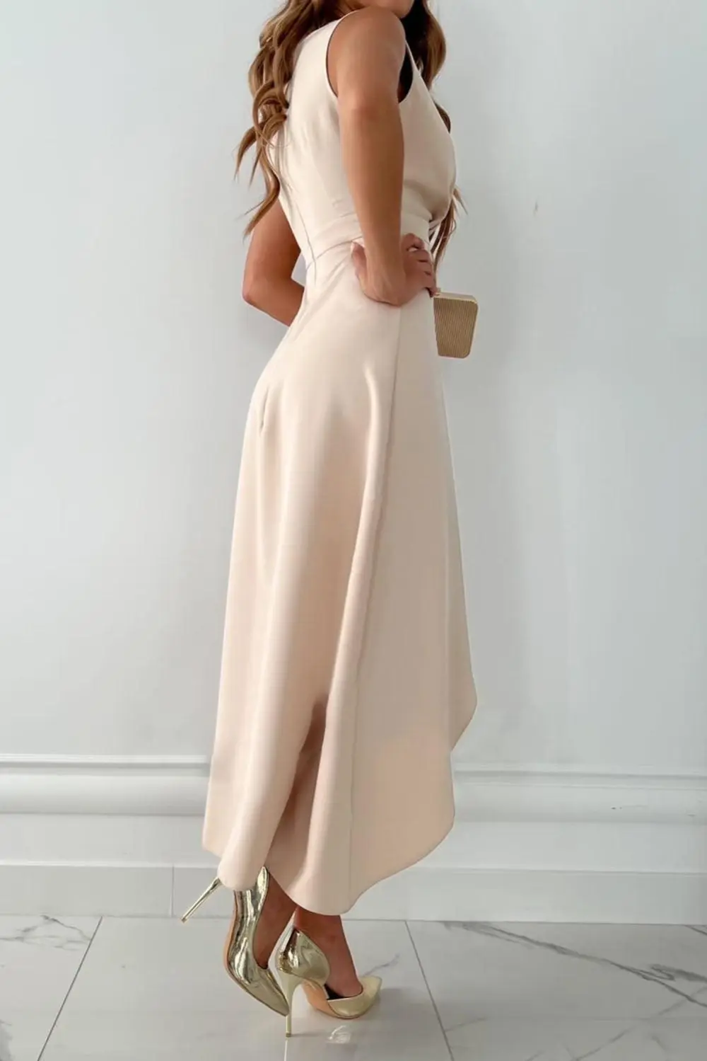  Refined Soft Dress