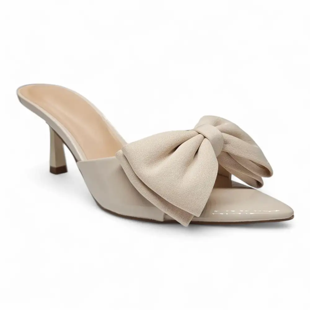 Bermuda Bow Kitten Heel