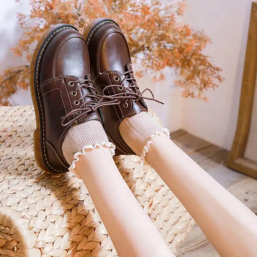 Leather Lace-Up Round-Toe Flats