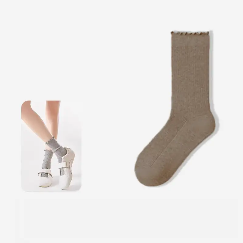 Lettuce Trim Ribbed Slouch Crew Socks