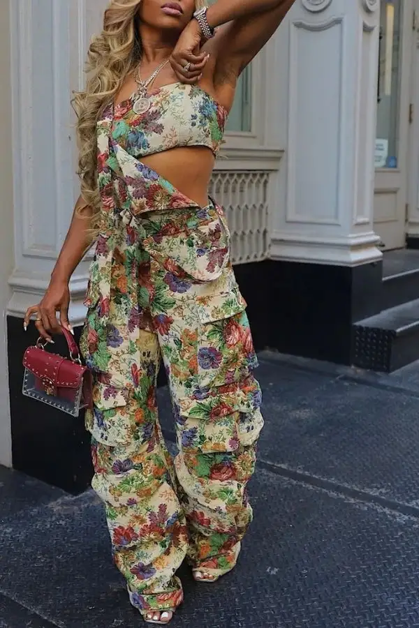 Floral Print Suspenders Pocket Jumpsuit