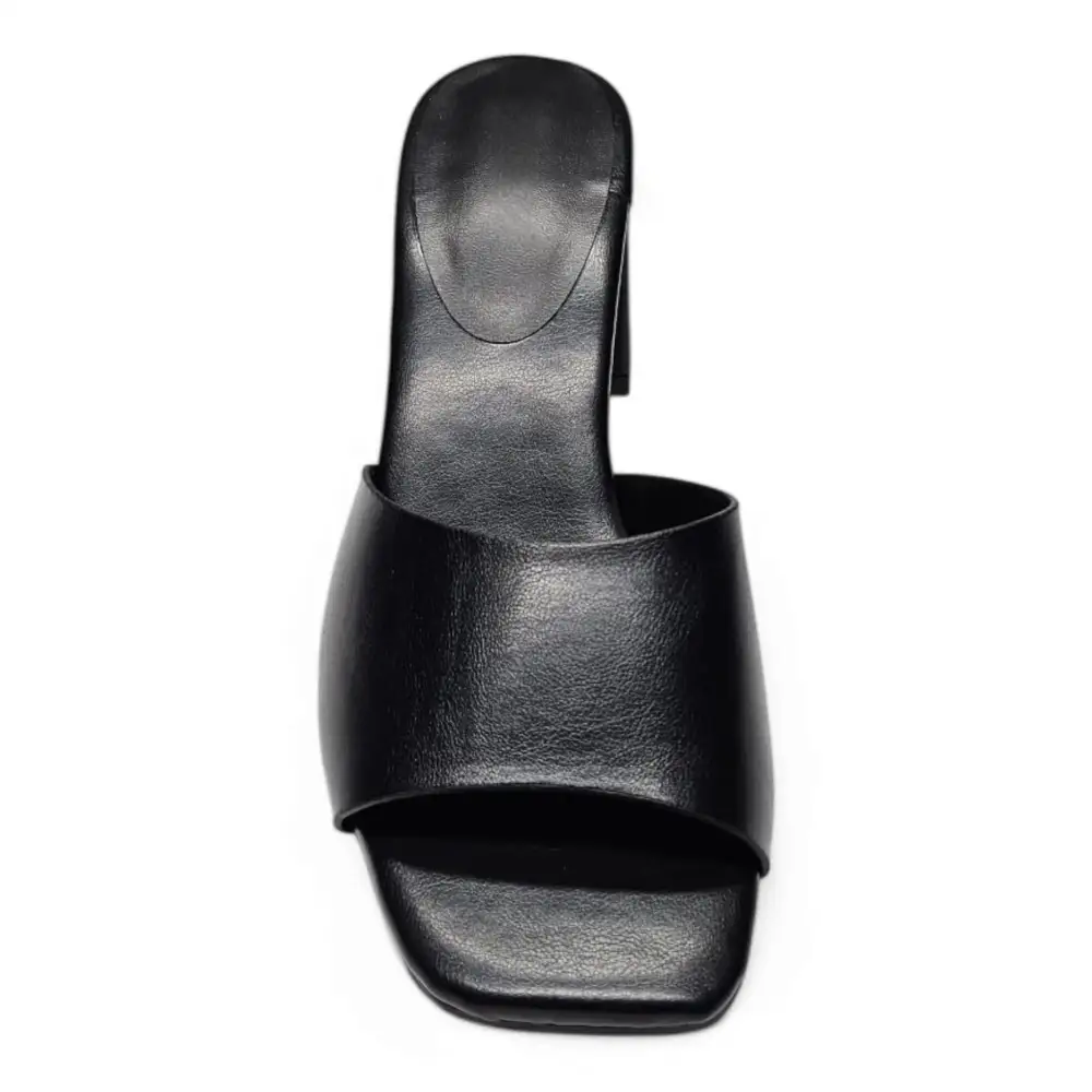 Vera Single Band Block Heel
