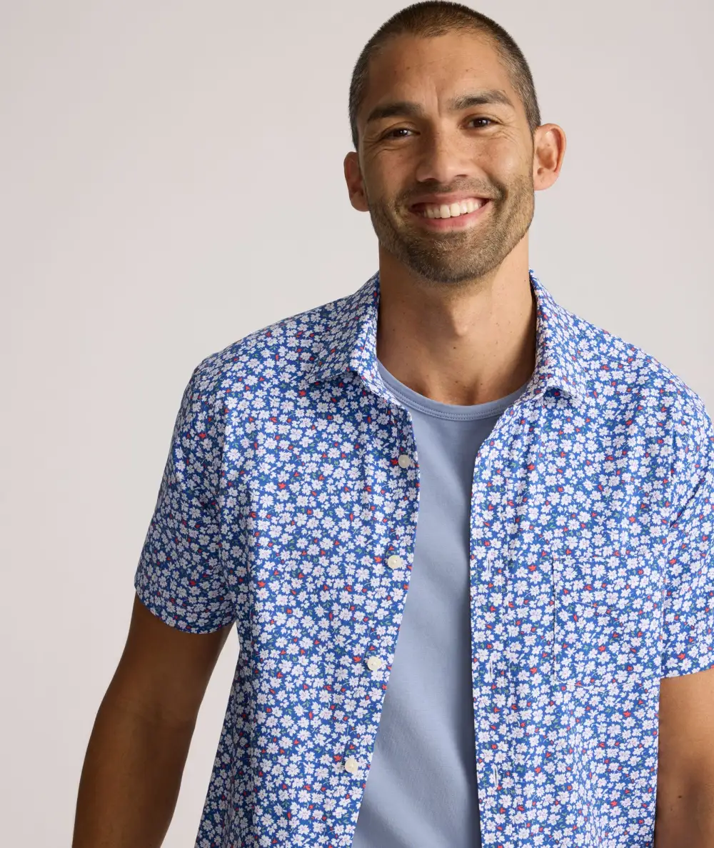 Performance Short-Sleeve Shirt with Pocket