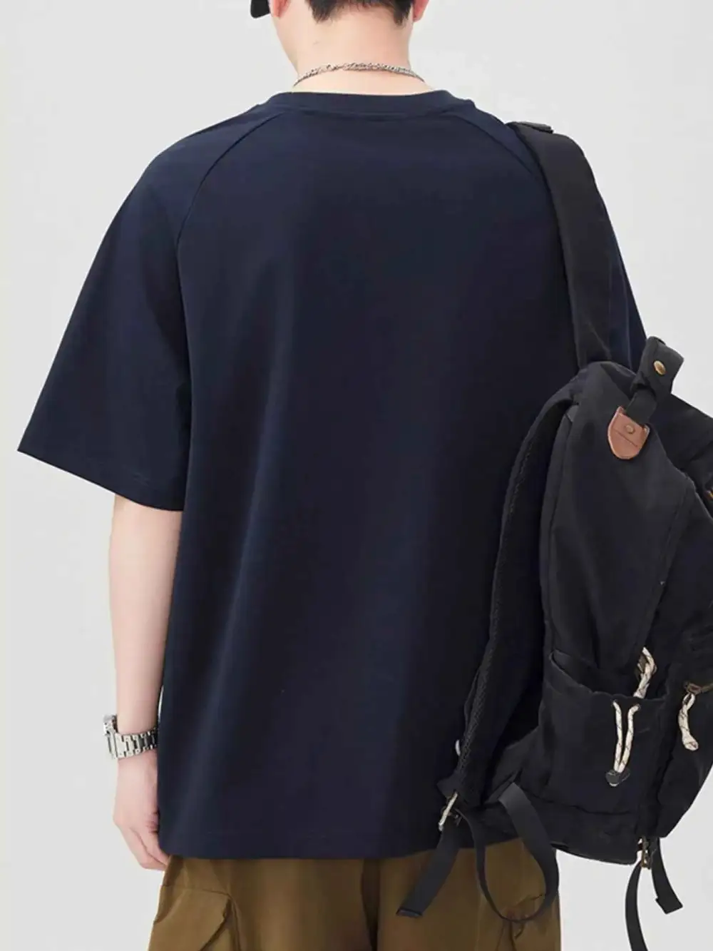 Contrast Round Neck Short Sleeve T-Shirt