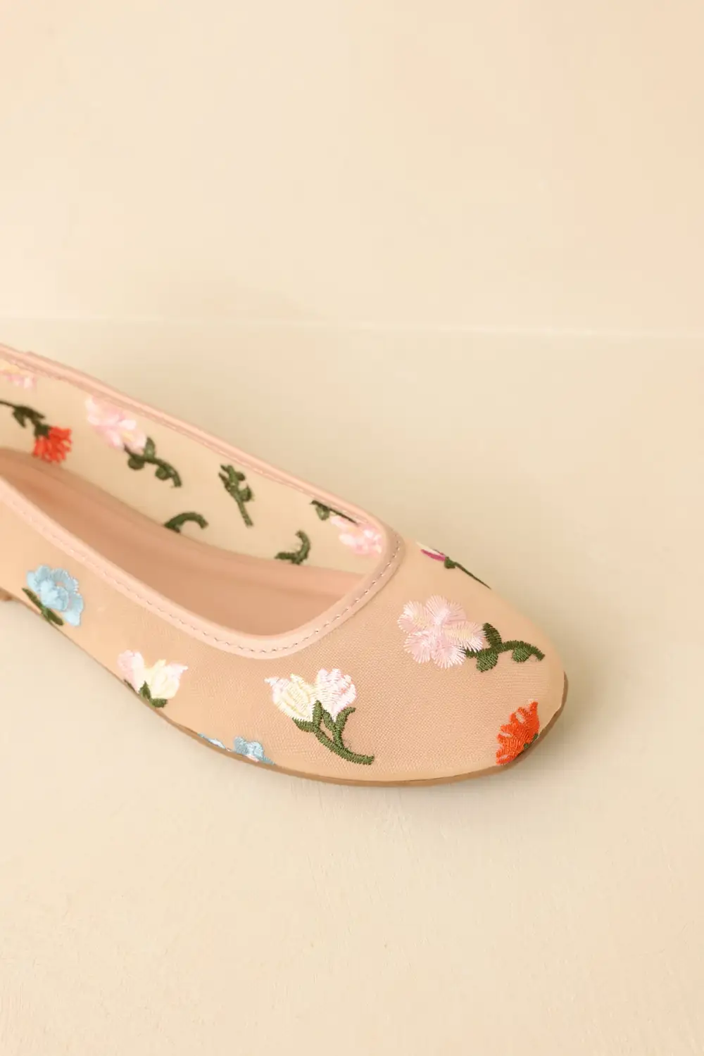 Modern Casual Shoes