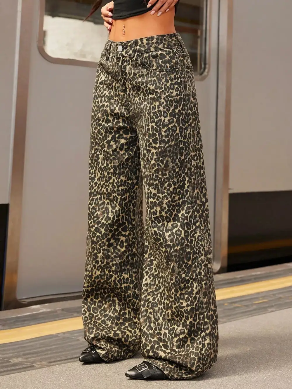 Barrel Leg Fluid Denim Jeans
