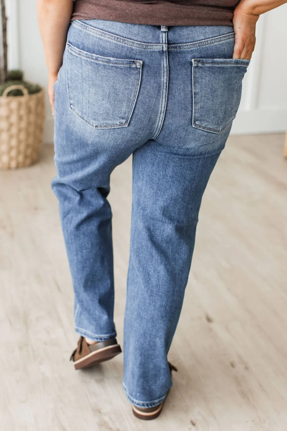 High-Rise Cropped Straight Leg Clean Finish Jeans
