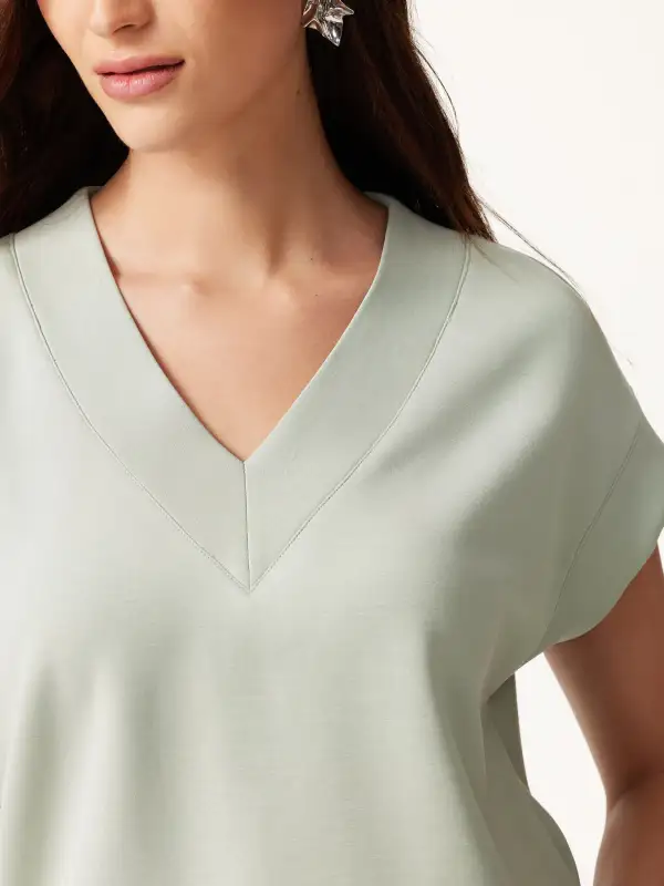Lyocell Spacer Knit V-Neck Banded Hem Top