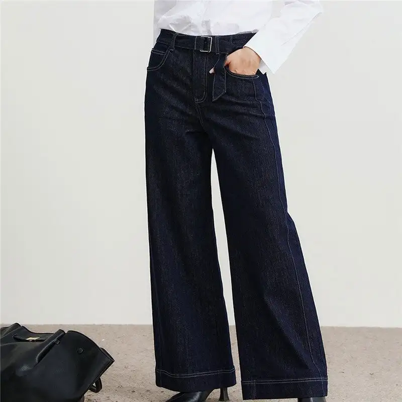 Women's Flowing Wide Leg Denim Jeans