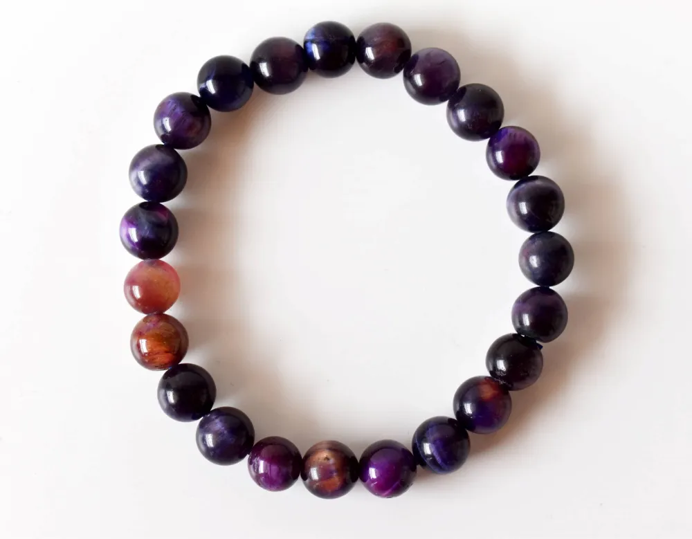 Modern Casual Bracelet Detail