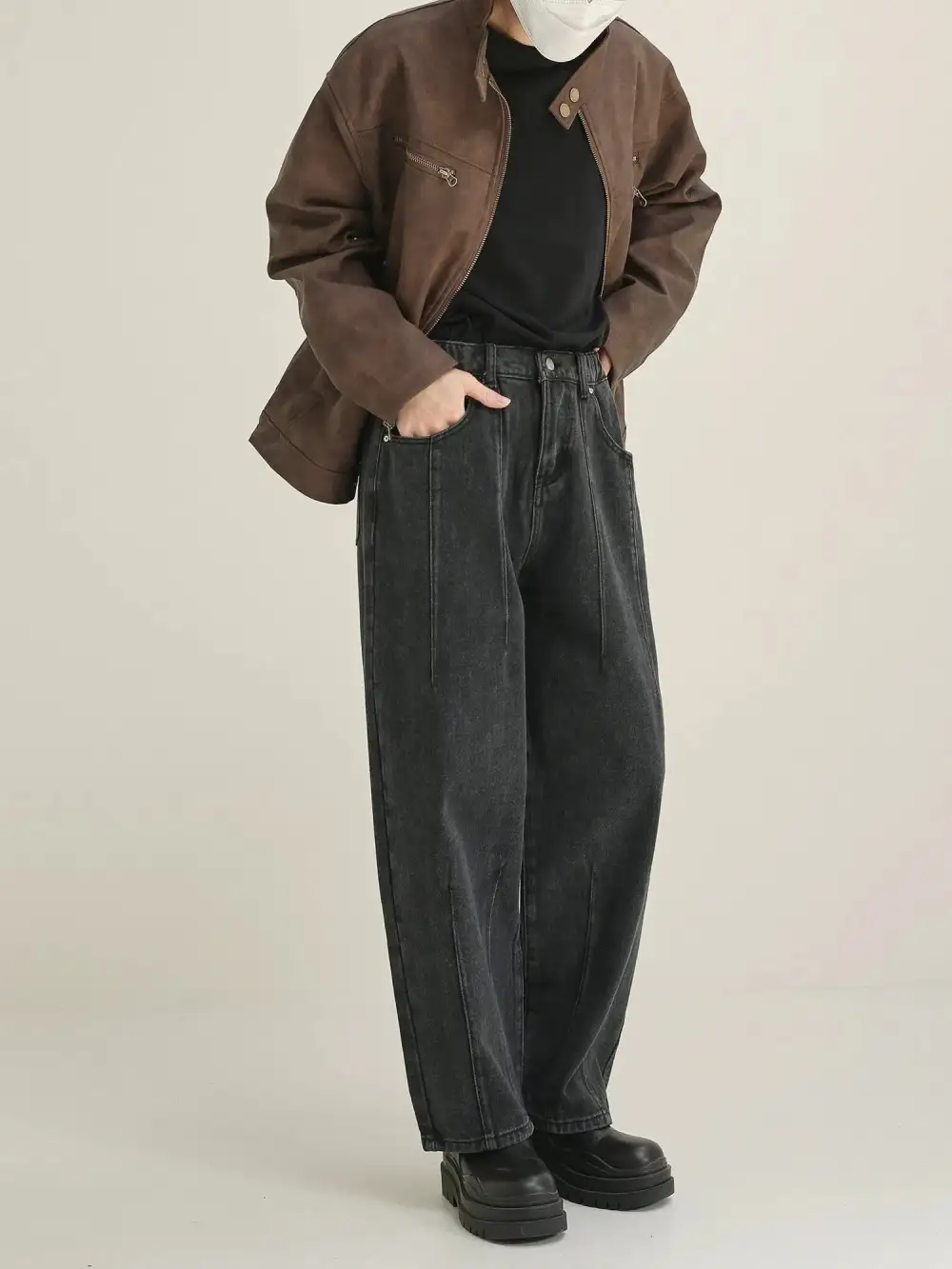 Comfort Fit Washed Jeans