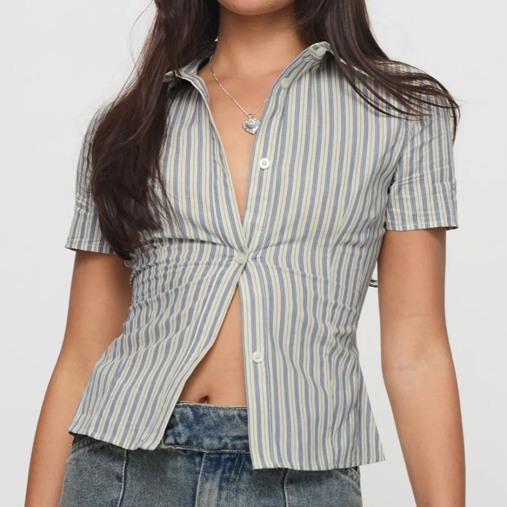 Elegant Button Up Collared Shirt