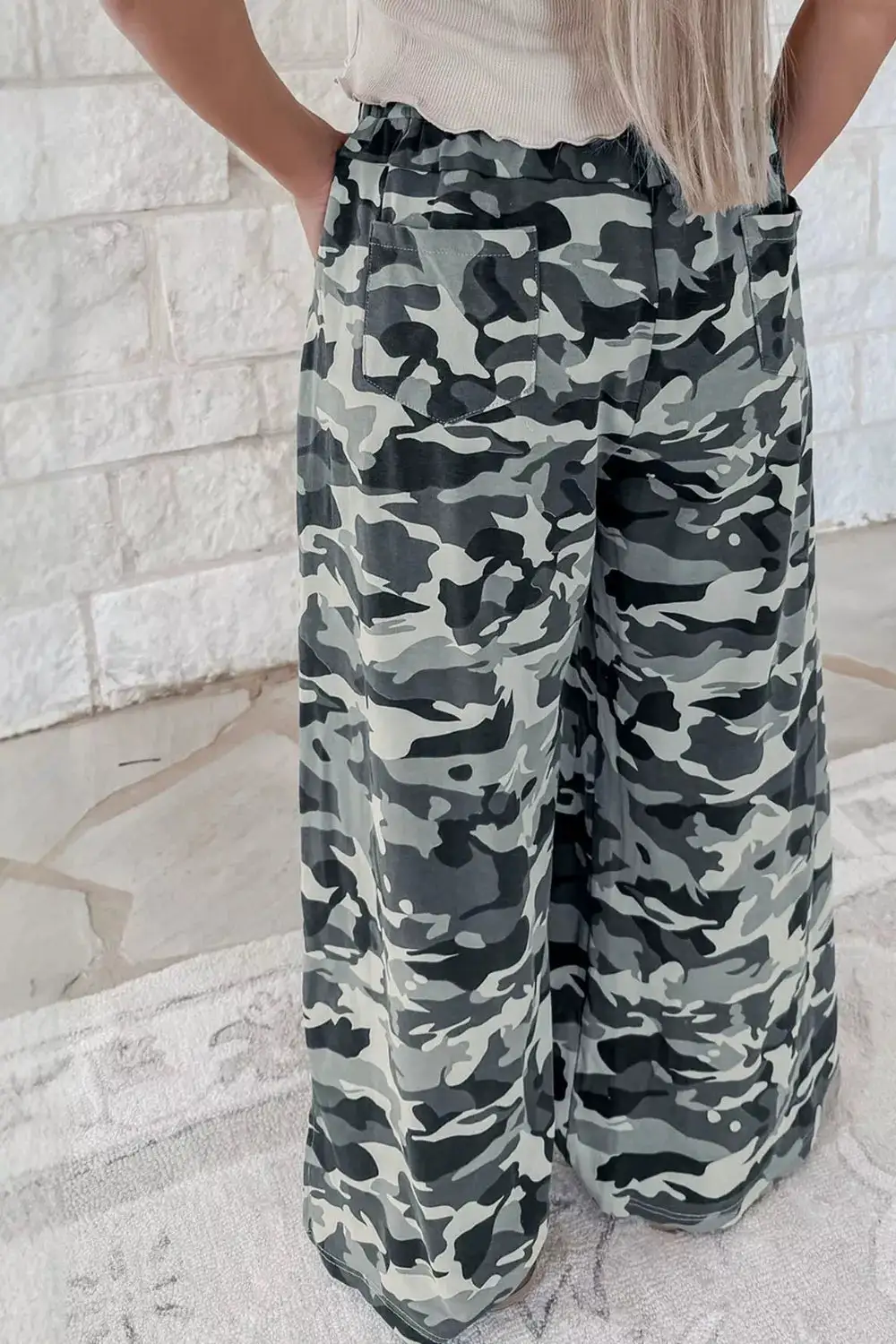 Camouflage Print Drawstring Casual Pants
