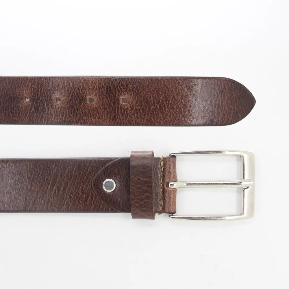 Crushed Metal Buckle Leather Belt