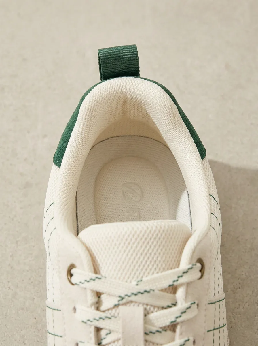 Unisex Green Grid-Pattern Casual Sneakers