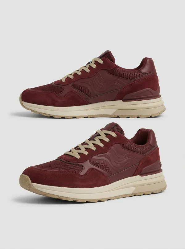 Sculpted-Sole Wave Pattern Sneakers