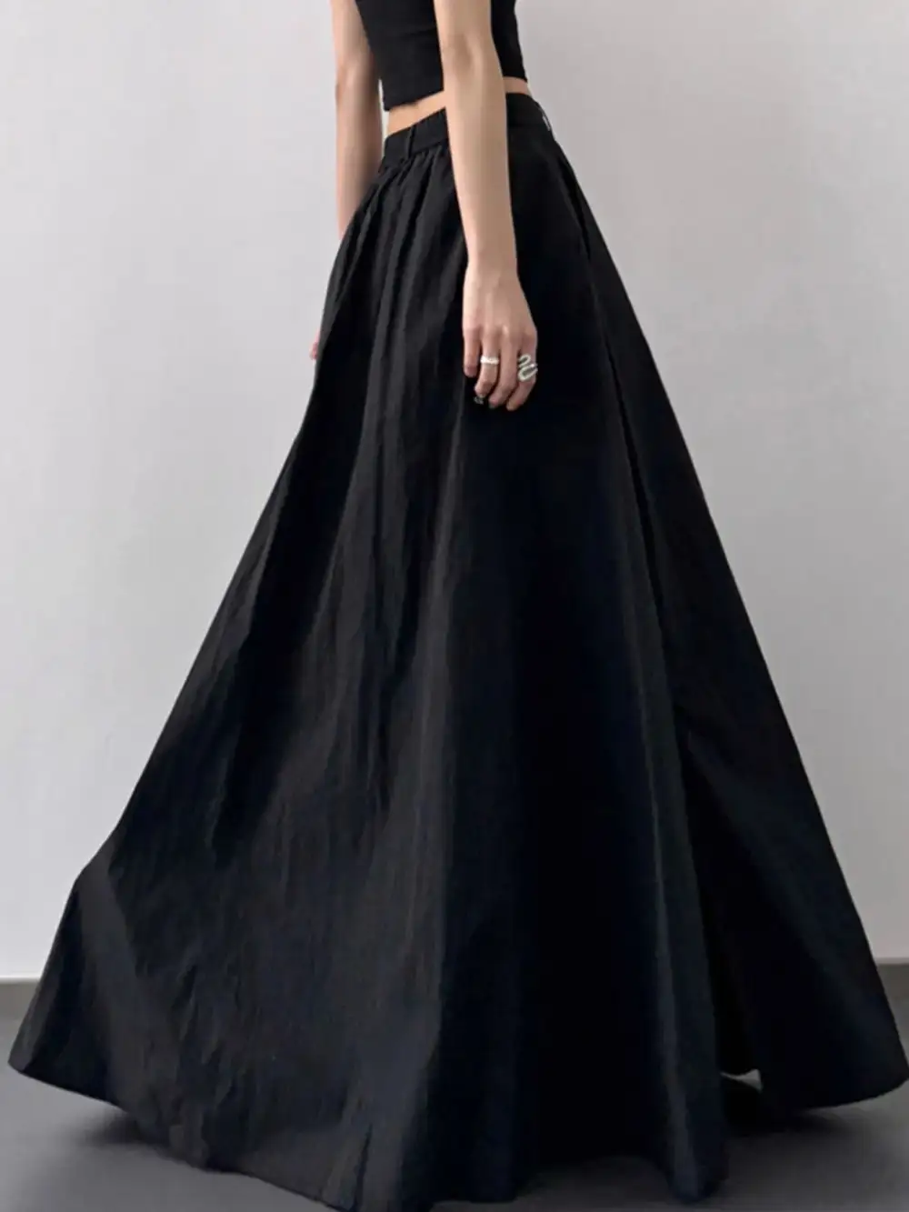 High Waisted Slit Maxi Skirt