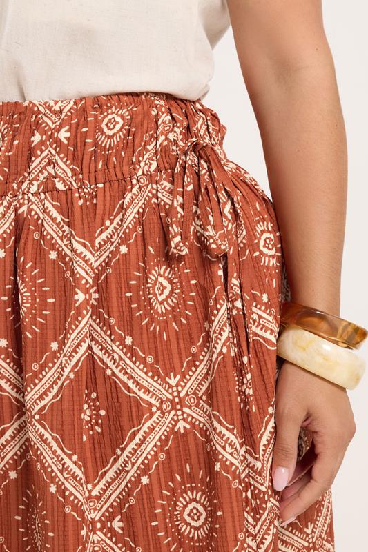 Rust Orange Abstract Skirt detail 4