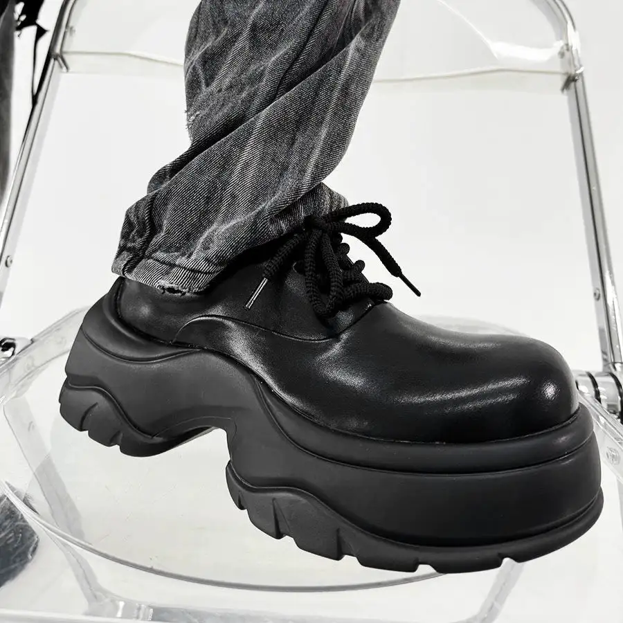 Chunky Sole Round Toe Leather Walking Shoes